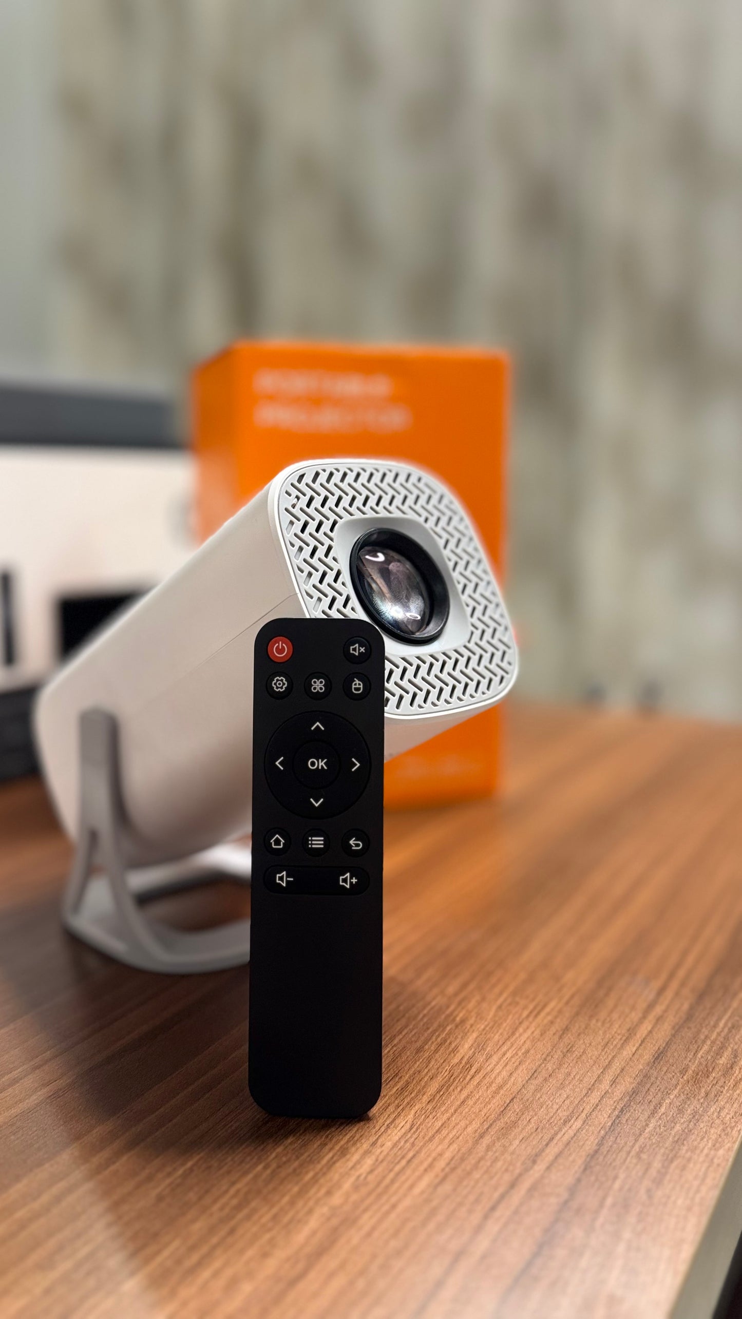 Smart Projector Android 11 – WiFi, Bluetooth, HD Home Theatre Projector | Zorrusso India